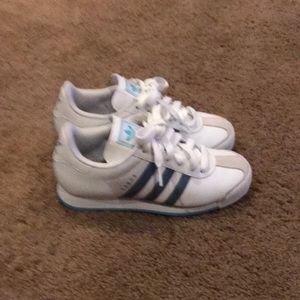Adidas sneaker - size 5.5